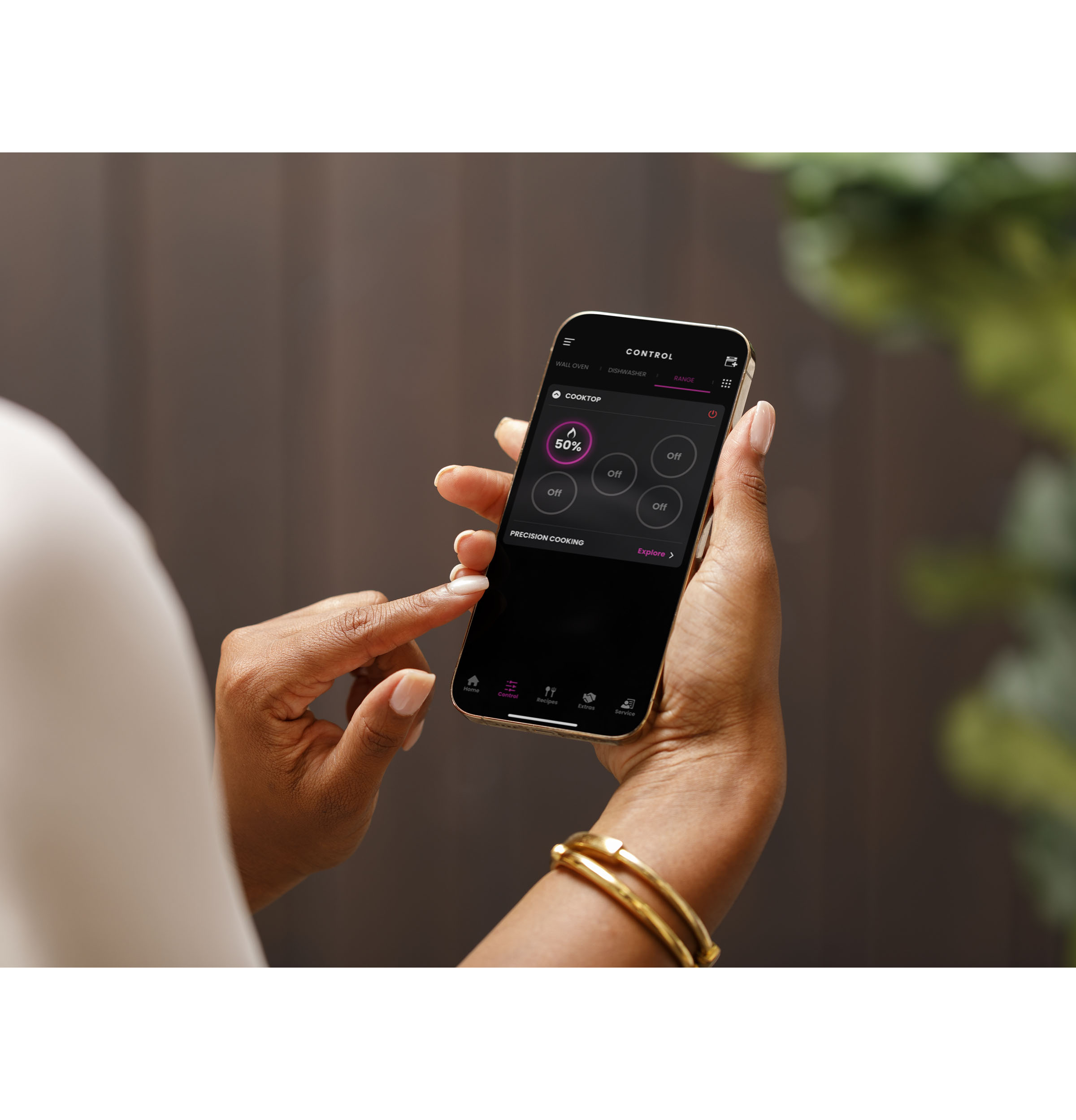 CAFÉ™ Series ENERGY STAR® 30" Built-In Touch Control Induction Cooktop CHP90301TBB