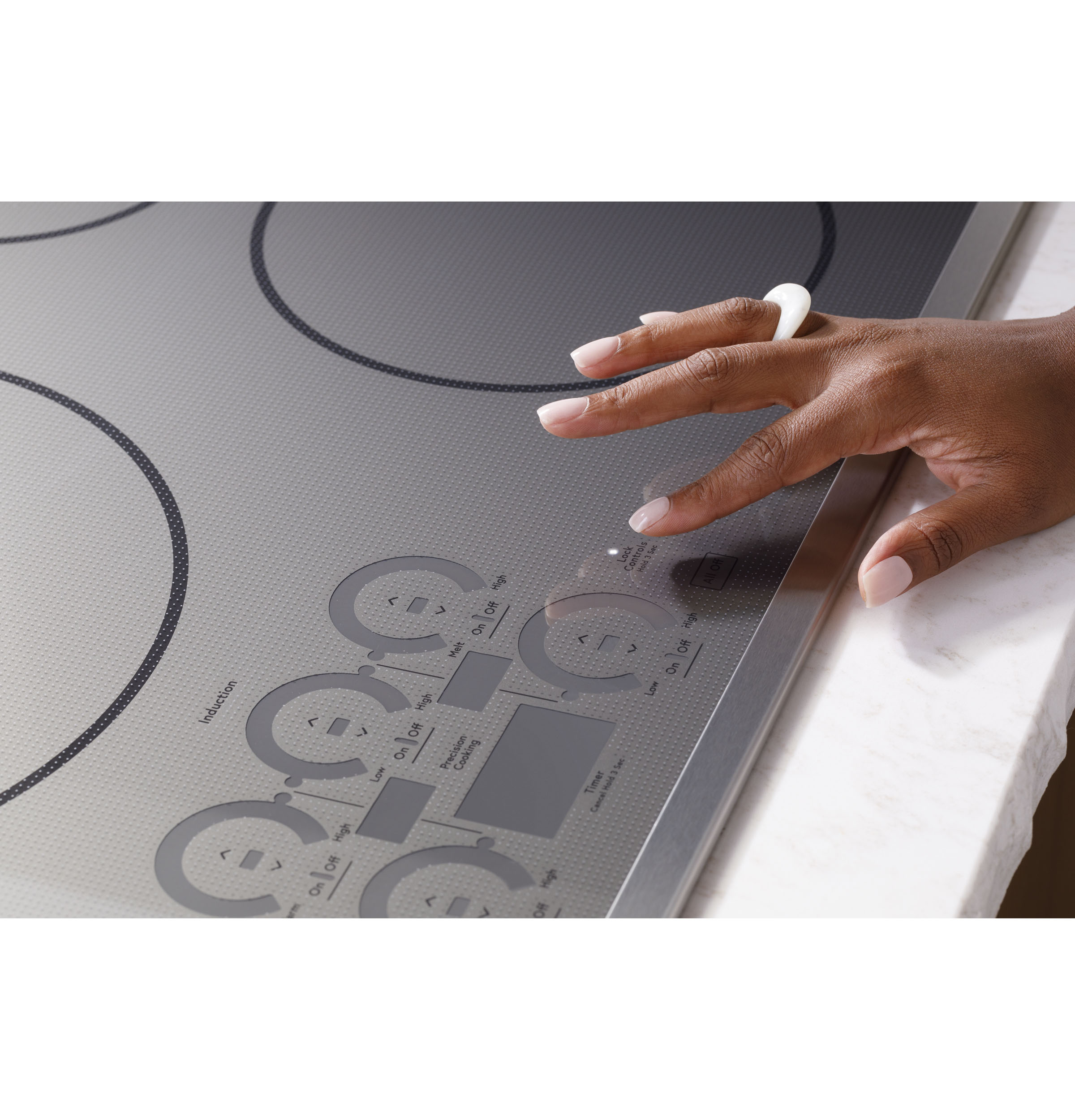 CAFÉ™ Series ENERGY STAR® 30" Built-In Touch Control Induction Cooktop CHP90301TBB