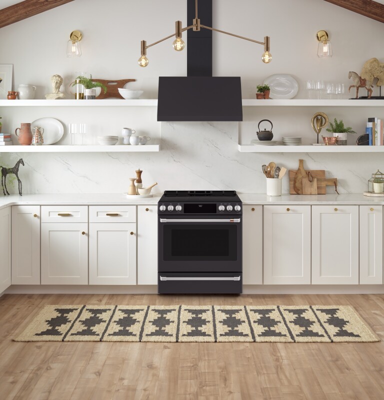 30" Smart Slide-In, Front-Control, Induction and Convection Range with Warming Drawer CHS900P3MD1