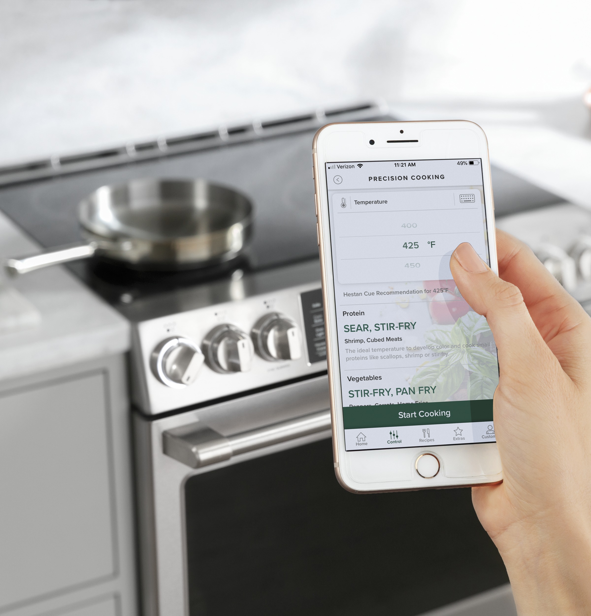 CAFÉ™ 30" Smart Slide-In, Front-Control, Induction and Convection Range with In-Oven Camera CHS90XP2MS1