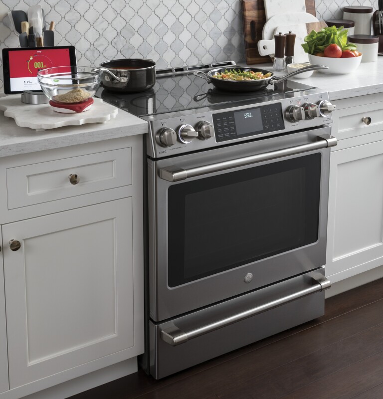 GE Series 30" Slide-In Front Control Induction and Convection Range with Warming Drawer CHS985SELSS