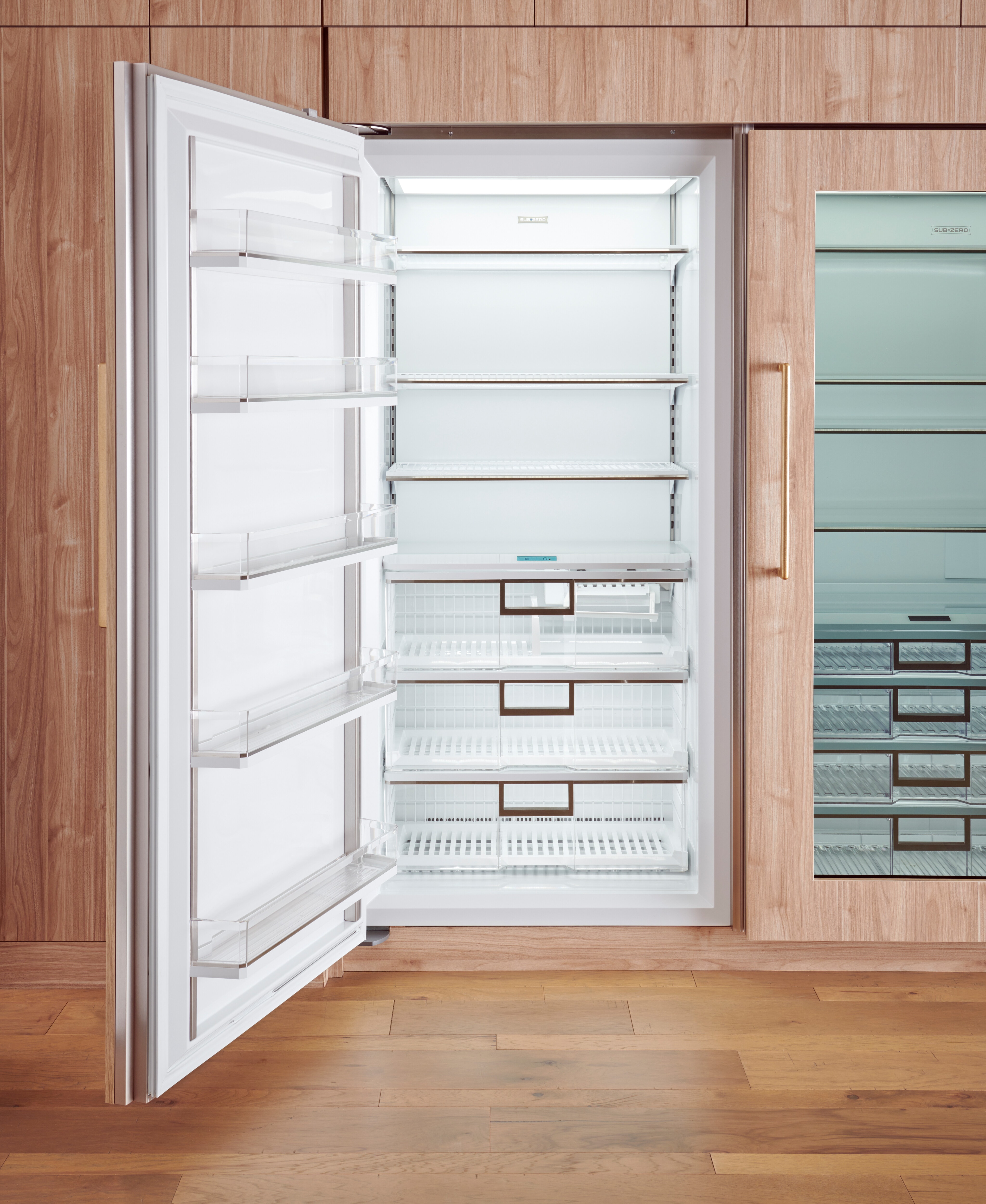 36" Classic Freezer - Pro Handle CL3650FSPL