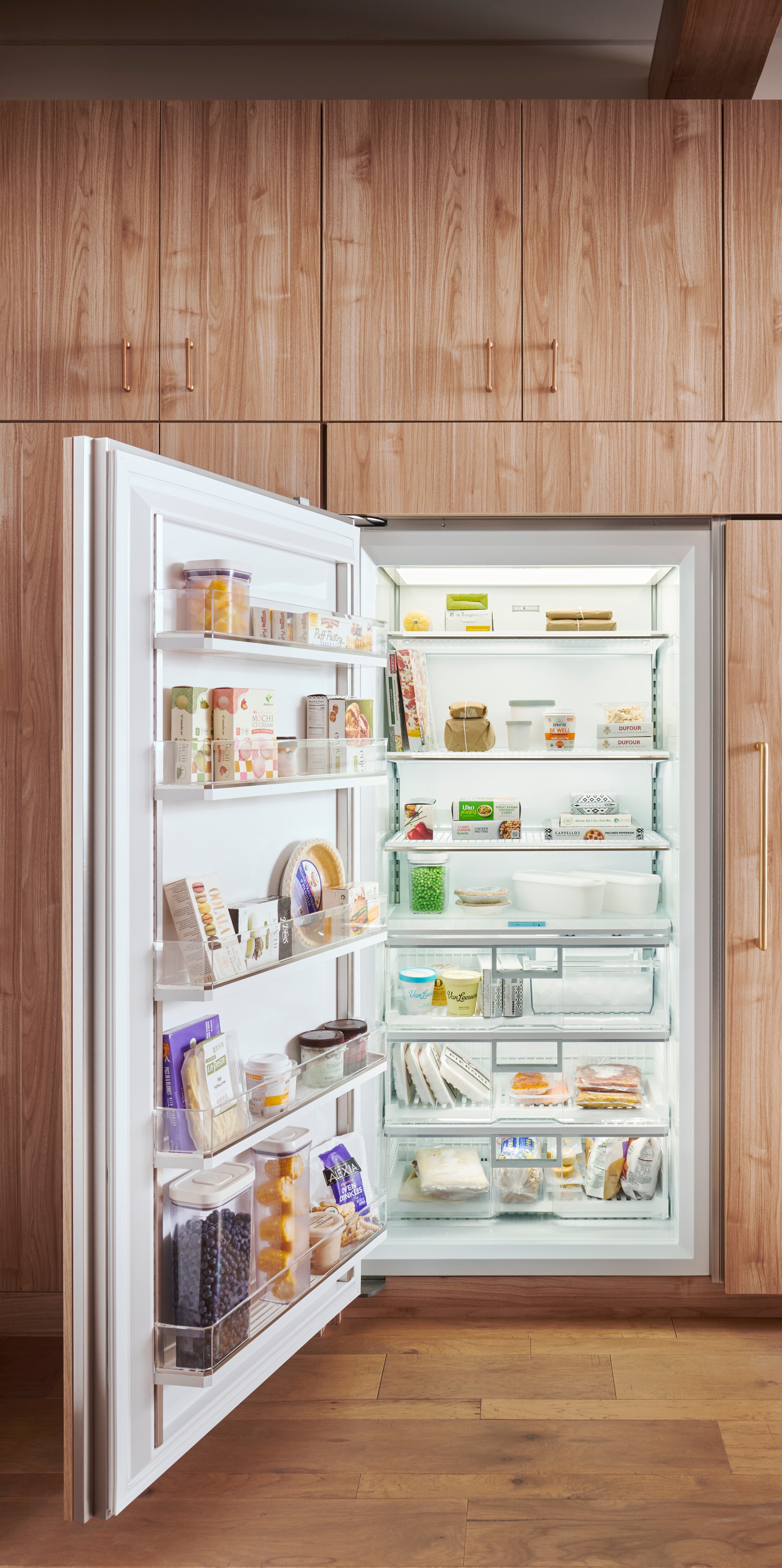 36" Classic Freezer - Pro Handle CL3650FSPL