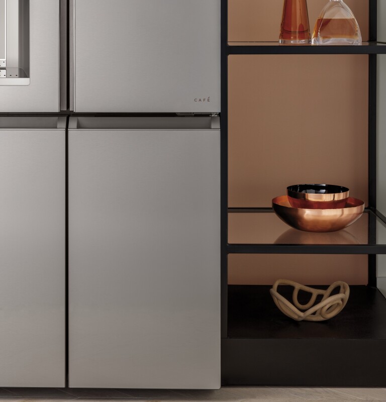 CAFÉ™ ENERGY STAR® 27.4 Cu. Ft. Smart Quad-Door Refrigerator in Platinum Glass CQE28DM5NS5
