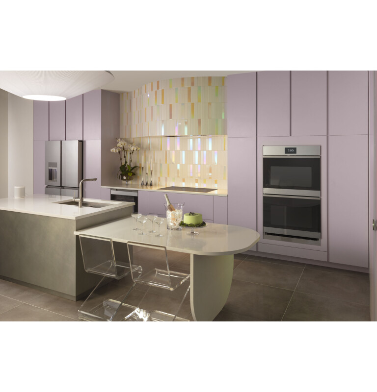 CAFÉ™ ENERGY STAR® 27.4 Cu. Ft. Smart Quad-Door Refrigerator in Platinum Glass CQE28DM5NS5