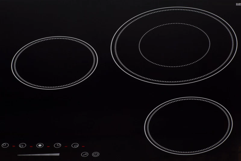 36" Wide 208-240V 5-Burner Radiant Cooktop CR5B36T9B