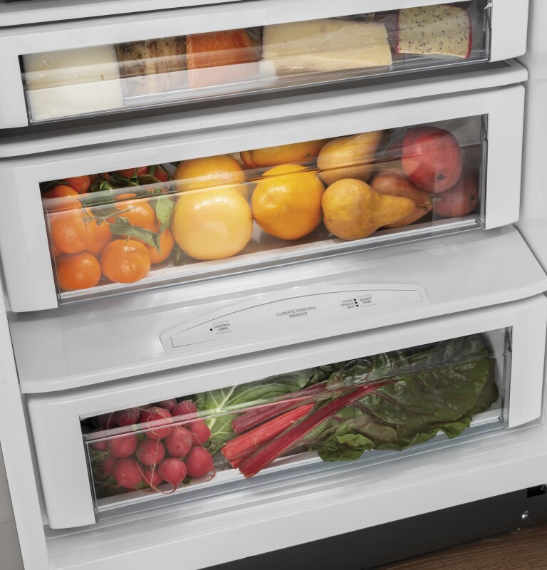 CAFÉ™ 42" Smart Built-In Side-by-Side Refrigerator CSB42WP2NS1