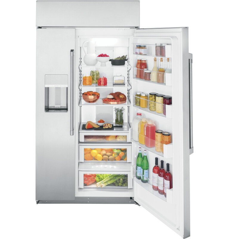 CAFÉ™ 42" Smart Built-In Side-by-Side Refrigerator with Dispenser CSB42YP2NS1