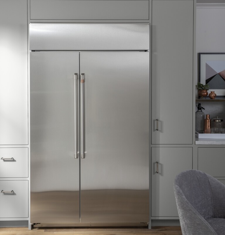 CAFÉ™ 48" Smart Built-In Side-by-Side Refrigerator CSB48WP2NS1