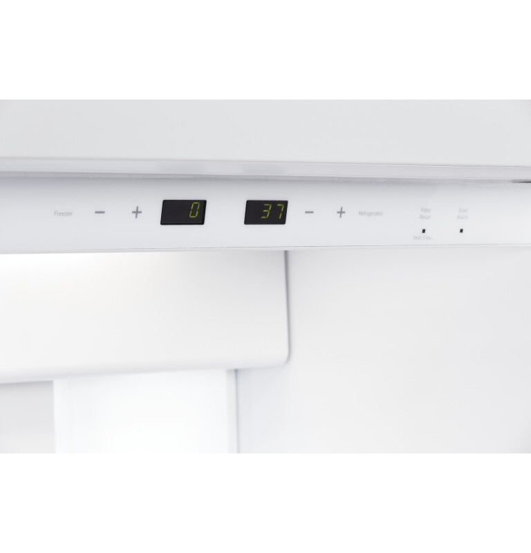CAFÉ™ 48" Smart Built-In Side-by-Side Refrigerator CSB48WP2NS1