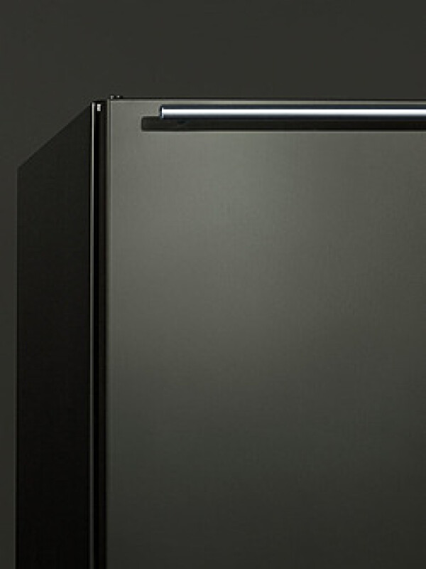 24" Wide Built-In Refrigerator-Freezer CT663BKBIKSHH