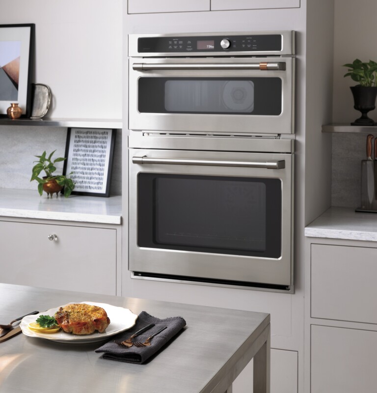 CAFÉ™ 30 in. Combination Double Wall Oven with Convection and Advantium® Technology CTC912P2NS1