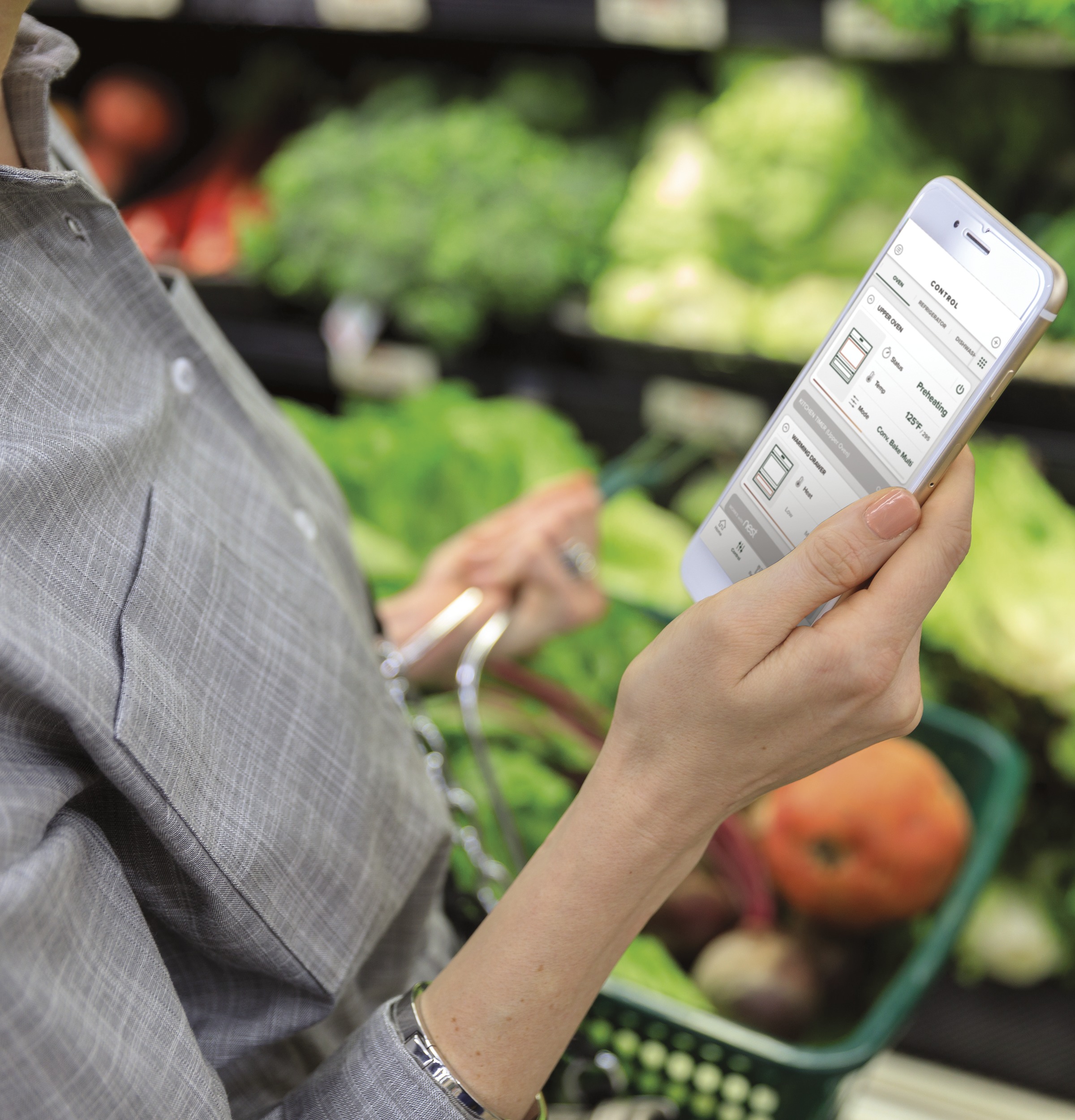 CAFÉ™ 30" Smart Single Wall Oven with Convection in Platinum Glass CTS70DM2NS5