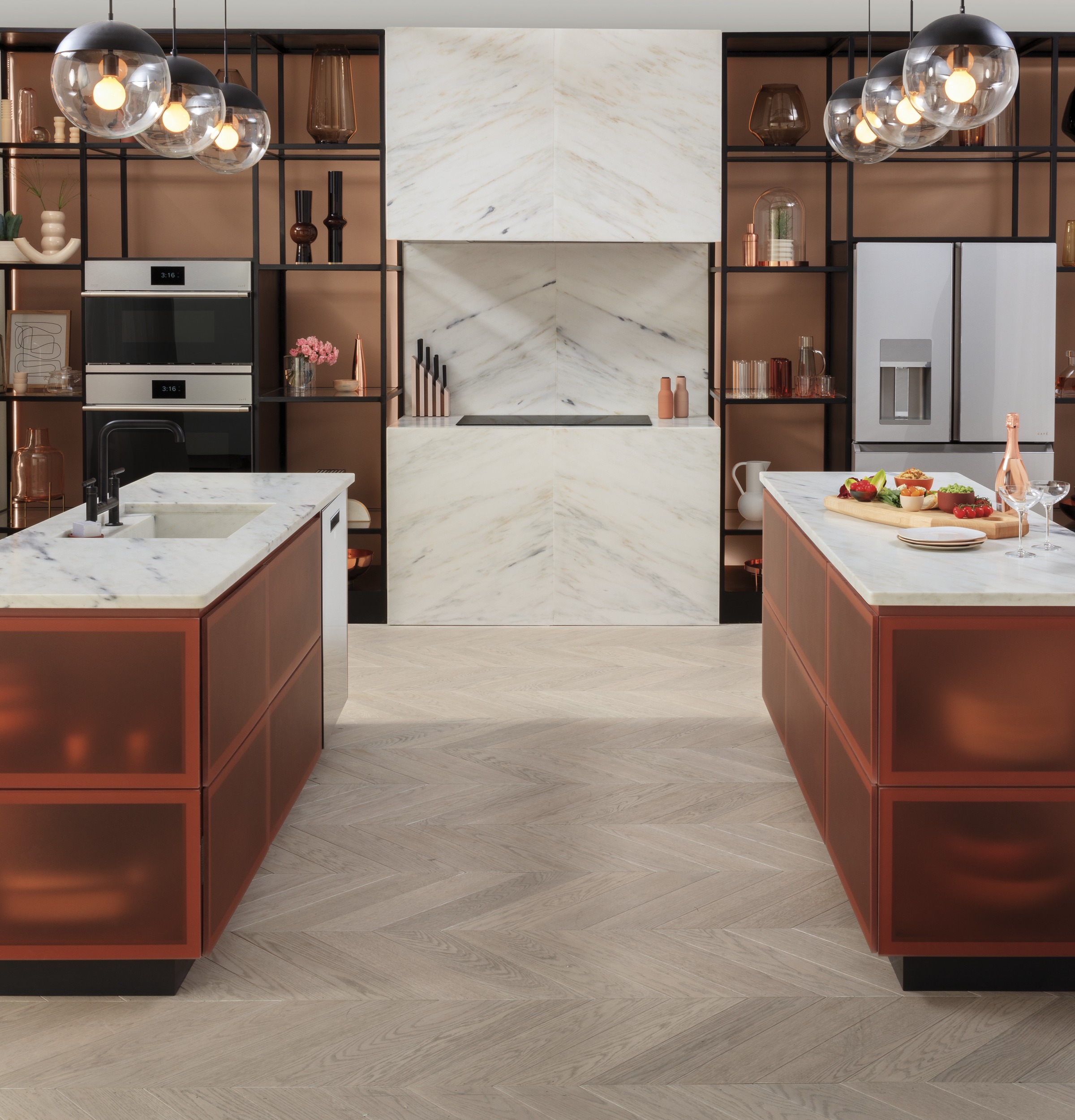 CAFÉ™ 30" Smart Single Wall Oven with Convection in Platinum Glass CTS70DM2NS5