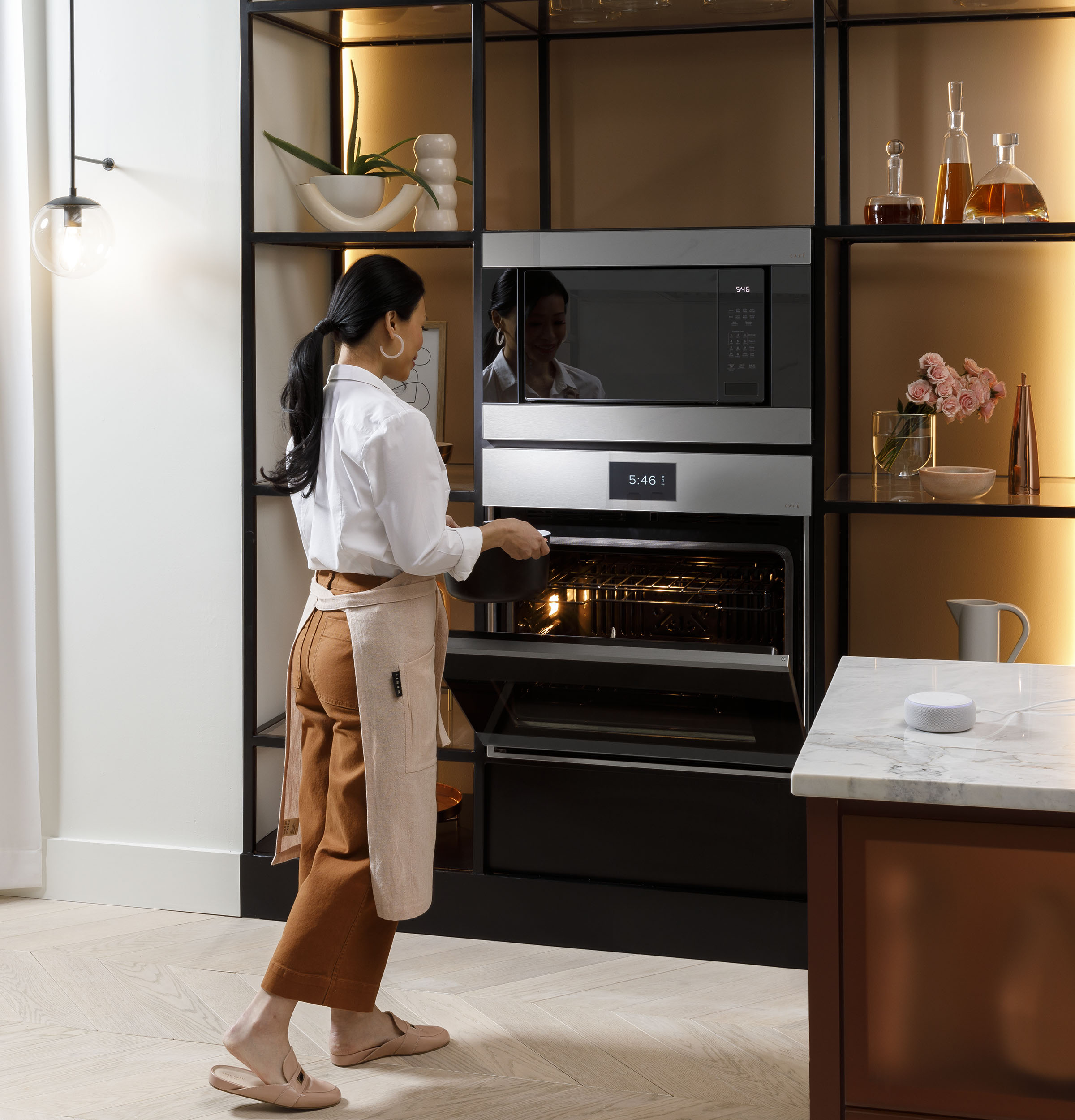 CAFÉ™ 30" Smart Built-In Convection Single Wall Oven in Platinum Glass CTS90DM2NS5