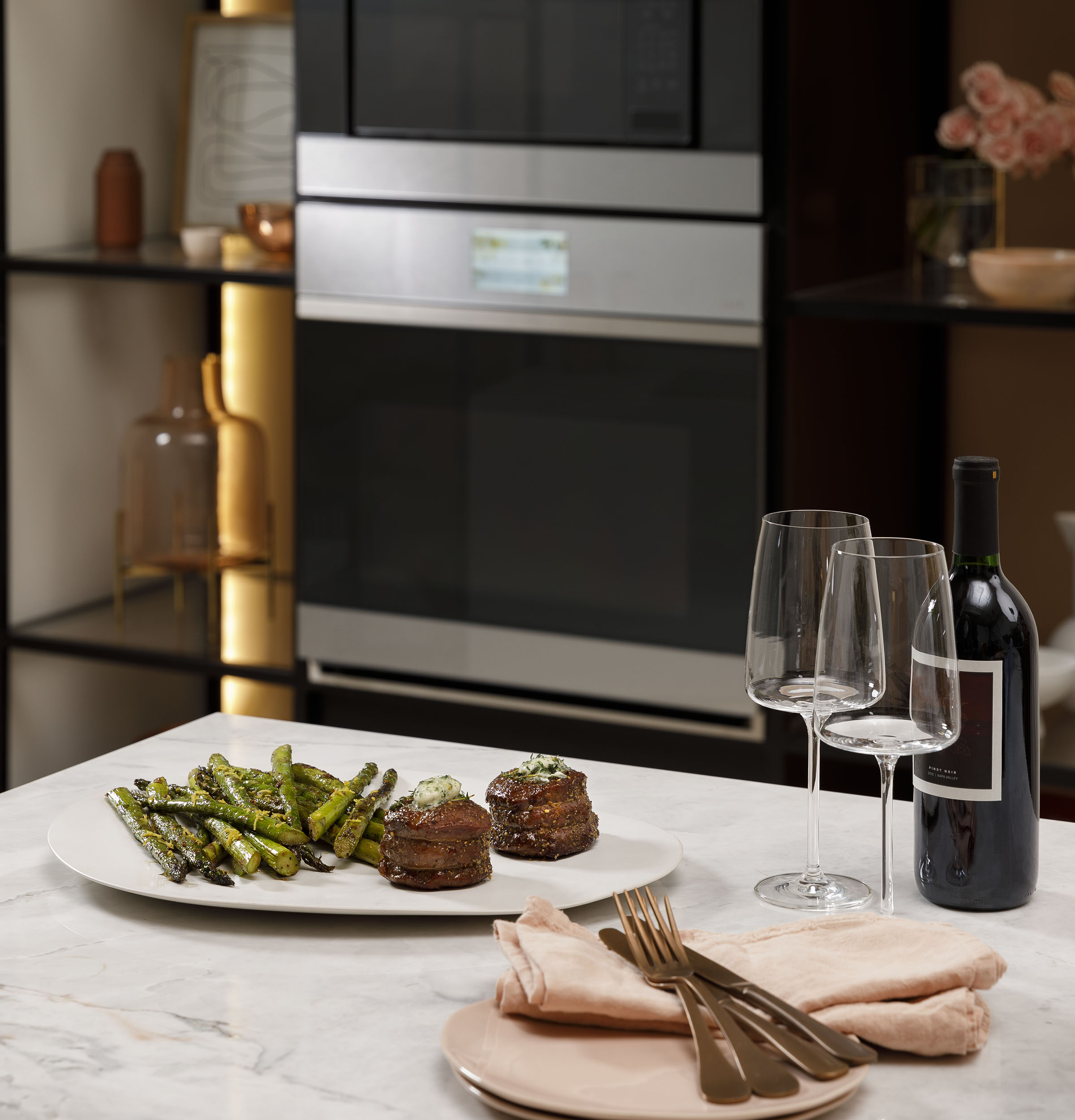 CAFÉ™ 30" Smart Built-In Convection Single Wall Oven in Platinum Glass CTS90DM2NS5