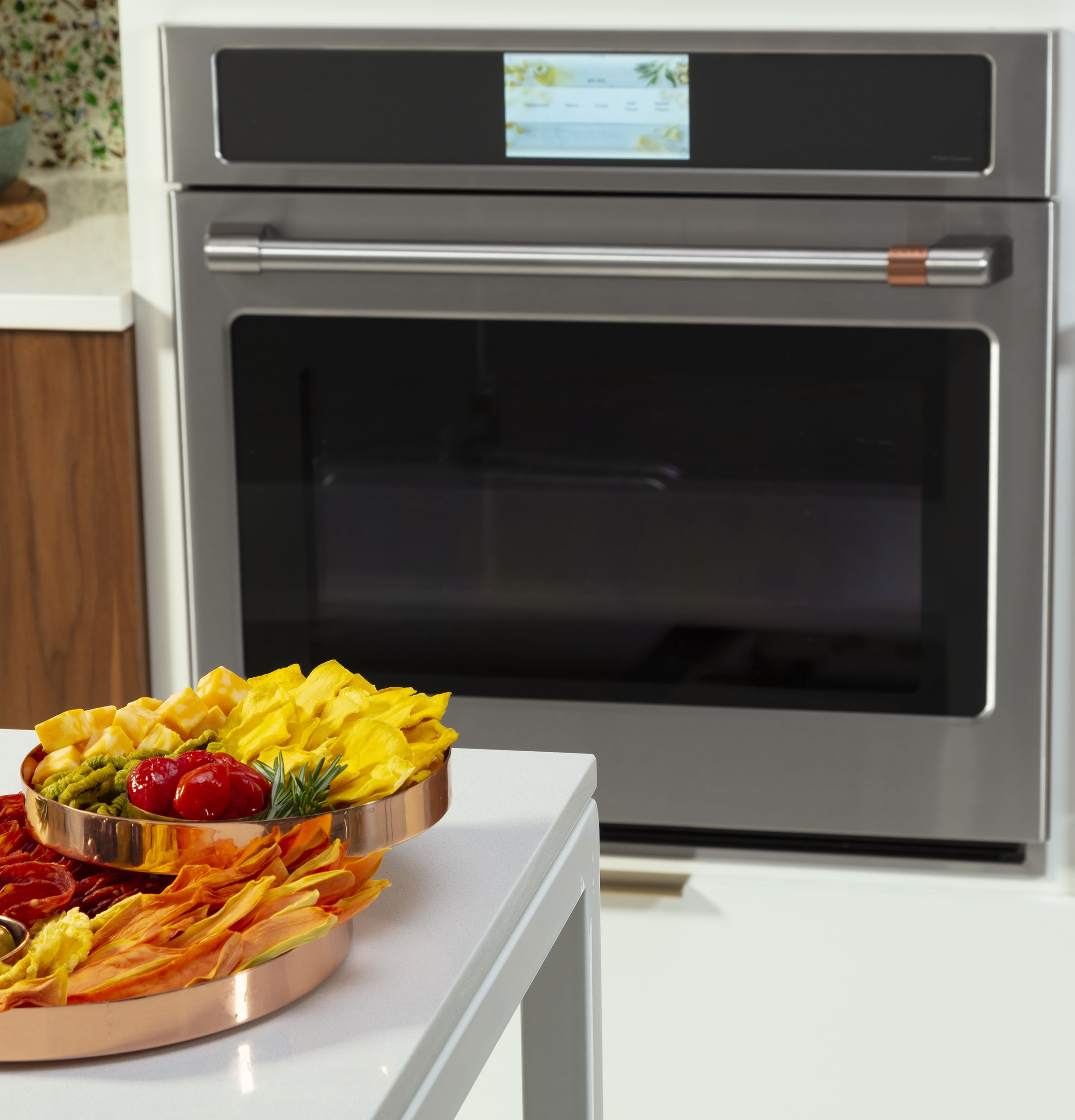 CAFÉ™ Professional Series 30" Smart Built-In Convection Single Wall Oven CTS90DP3ND1