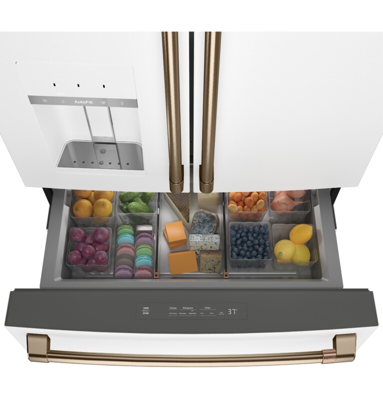 CAFÉ™ ENERGY STAR® 27.8 Cu. Ft. Smart 4-Door French-Door Refrigerator CVE28DP4NW2