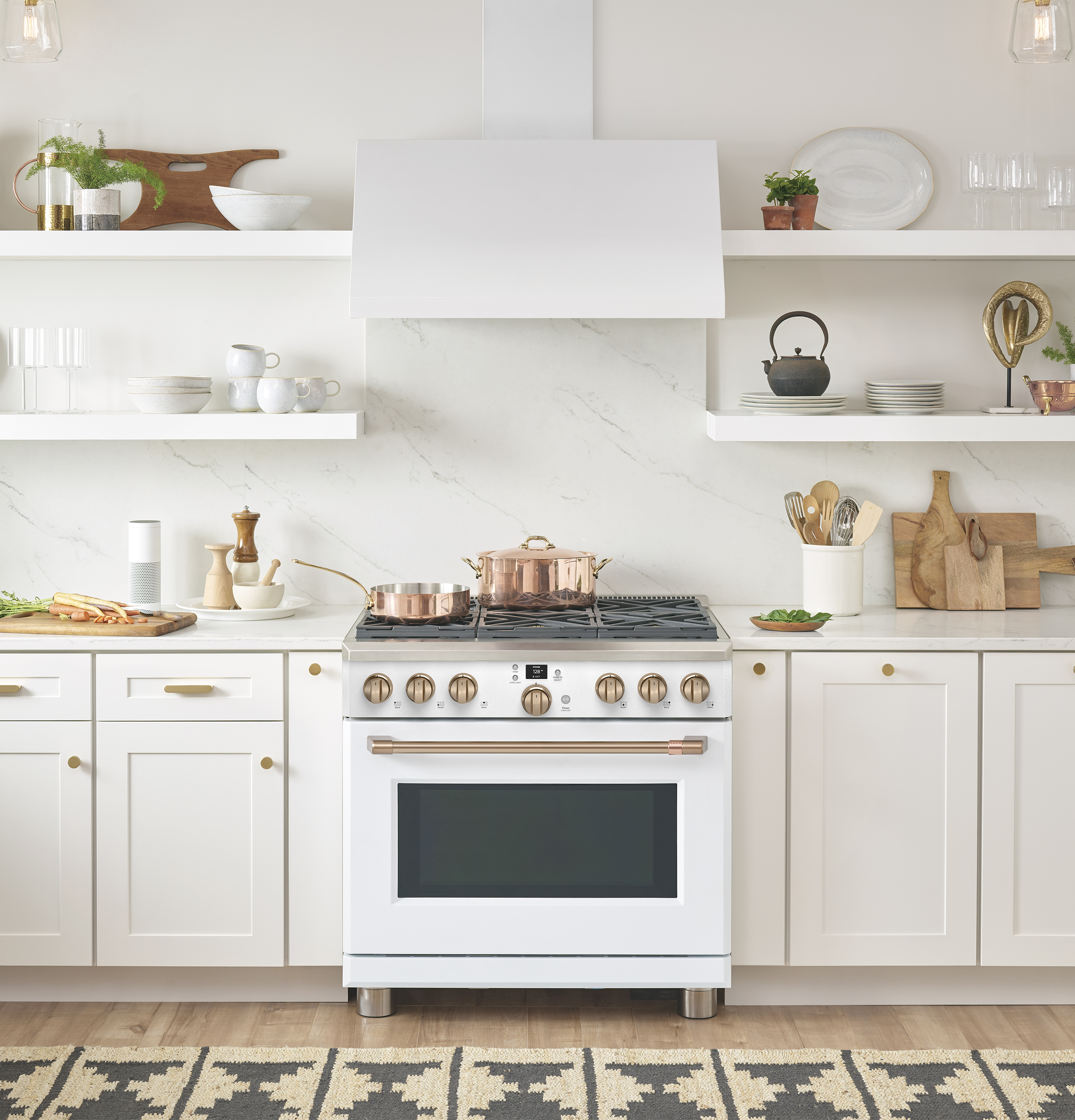 CAFÉ™ 30" Commercial Hood CVW93044PWM