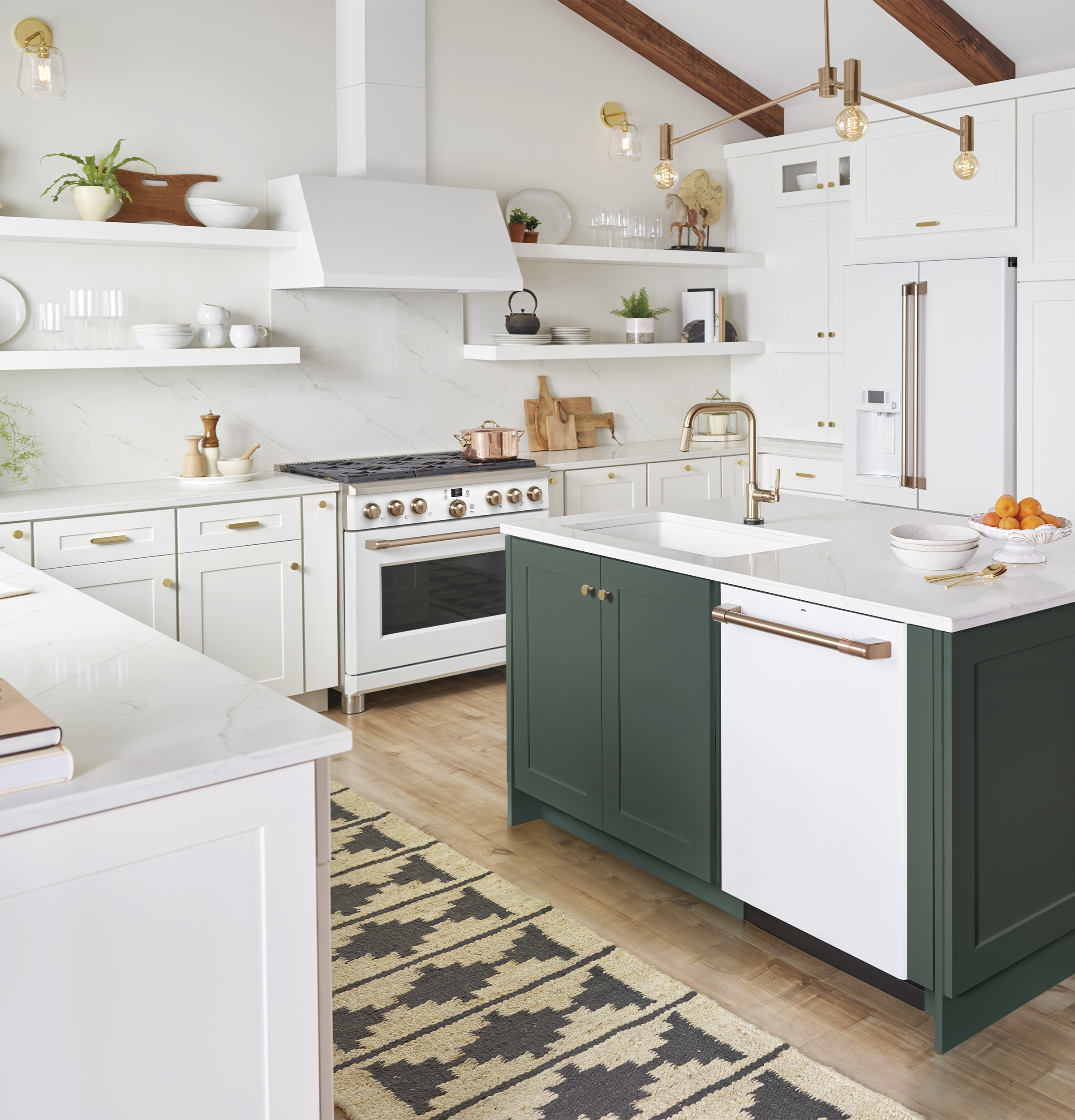 CAFÉ™ 30" Commercial Hood CVW93044PWM