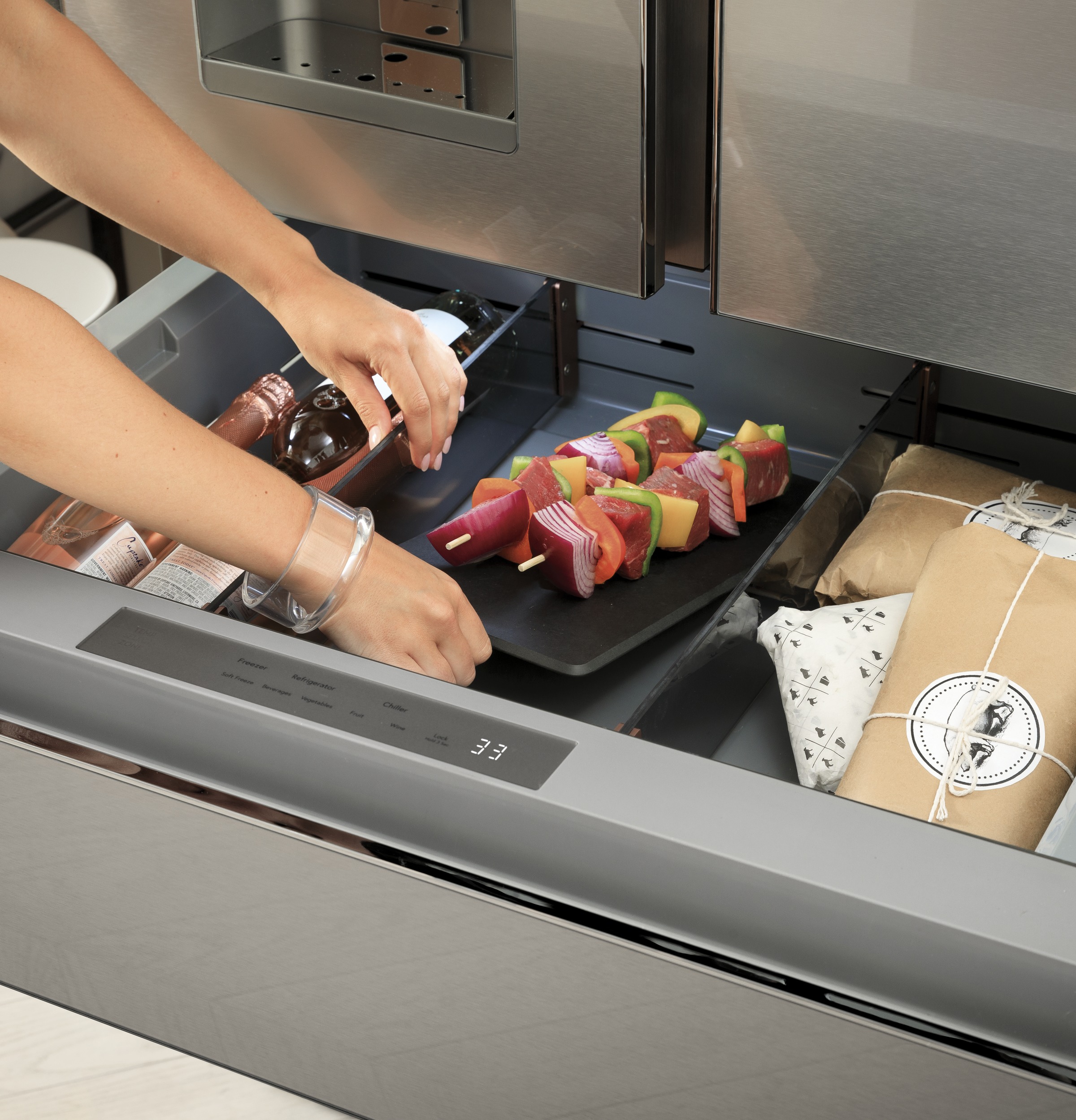 CAFÉ™ ENERGY STAR® 22.3 Cu. Ft. Smart Counter-Depth 4-Door French-Door Refrigerator in Platinum Glass CXE22DM5PS5