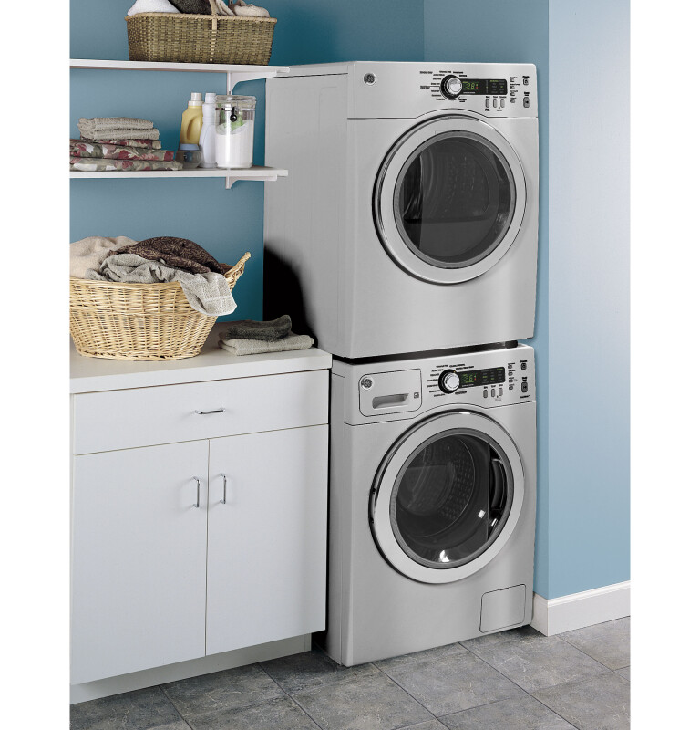 4.0 Cu.Ft. Stainless Steel Capacity 24" Ventless Condenser Frontload Electric Dryer DCCH485EKMS