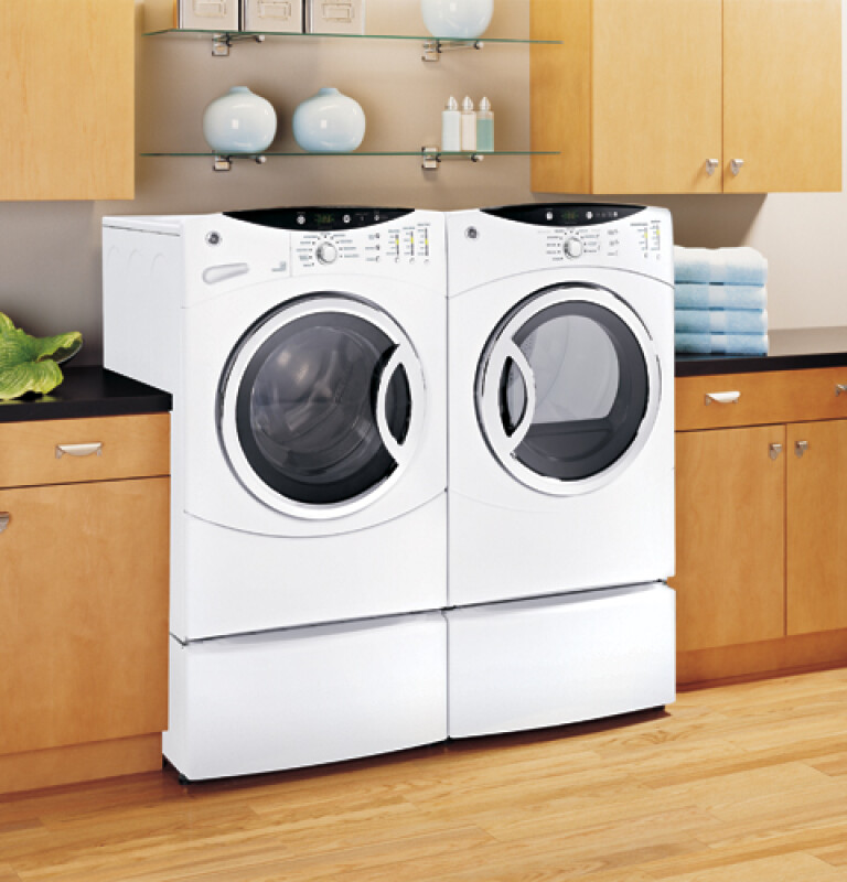 7.0 Cu. Ft. Super Capacity Electric Dryer DCVH640EJWW