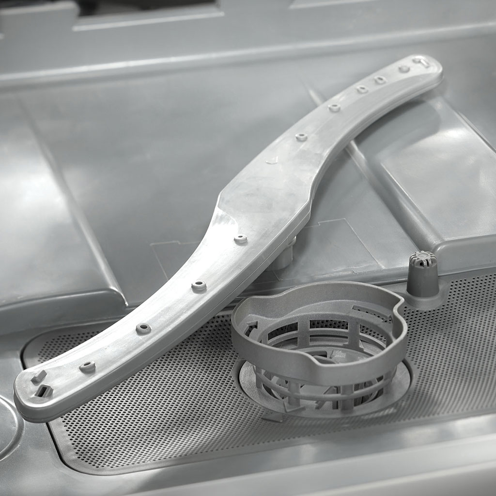 6 Place Setting Countertop Dishwasher in Silver DDW631SDB