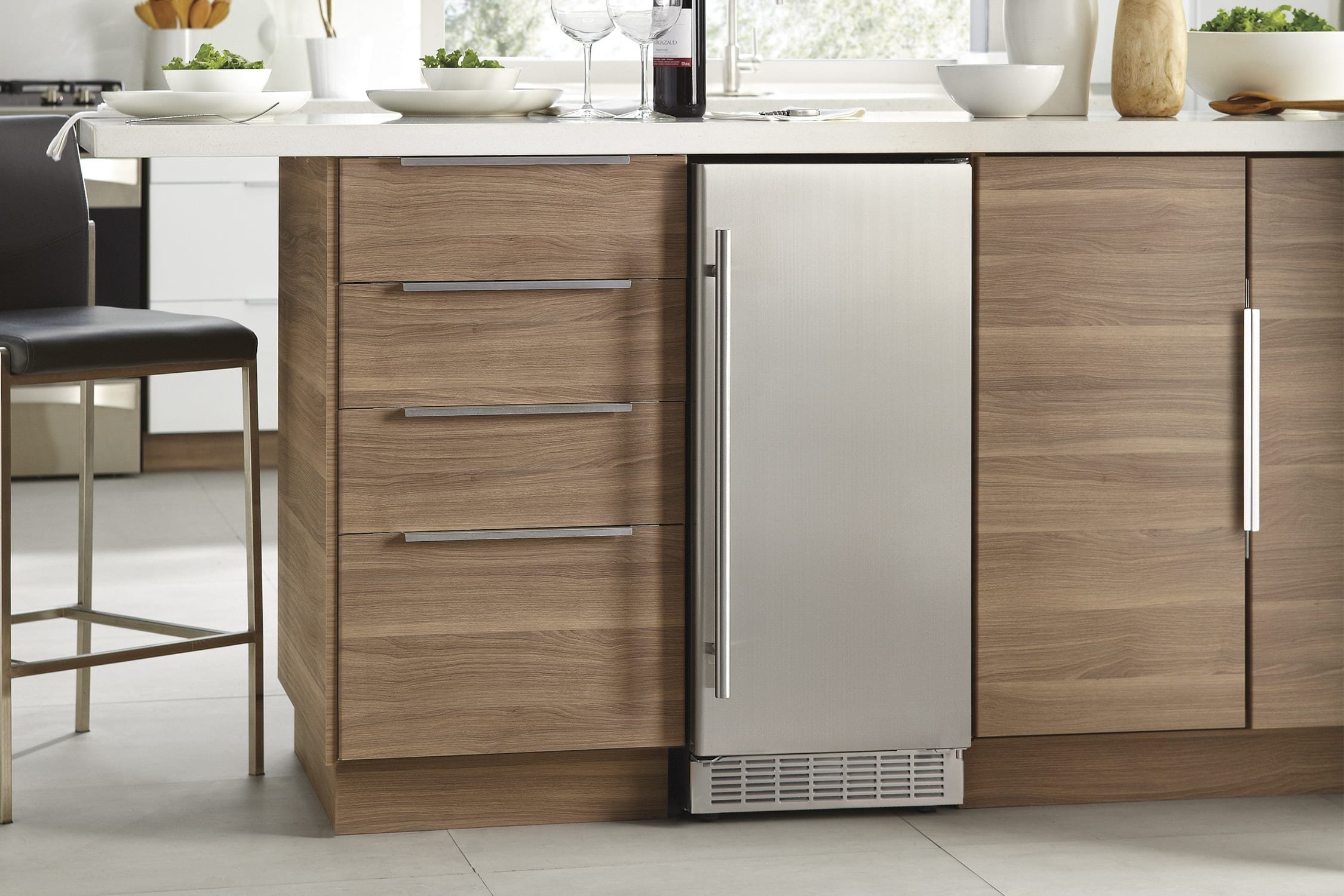 15″ Built-in Under Counter Ice Maker DIM32D2BSSPR