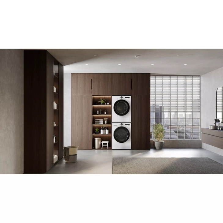 7.8 cu. ft. Mega Capacity Smart Front Load Dryer with Dual Inverter HeatPump™ Technology and Inverter Direct Drive Motor System DLHC5502W