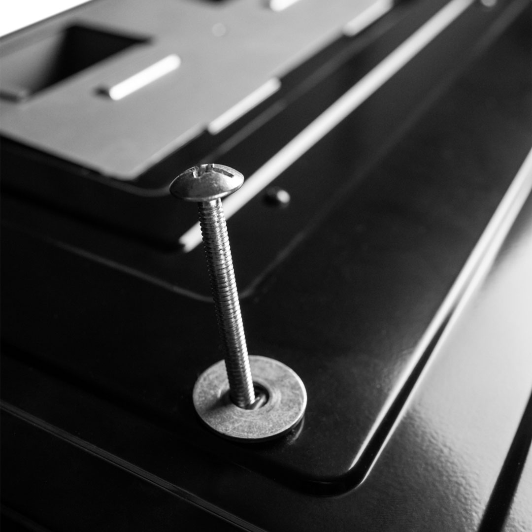 1.4 cu. ft. Over The Range Microwave Oven DOM014401G1