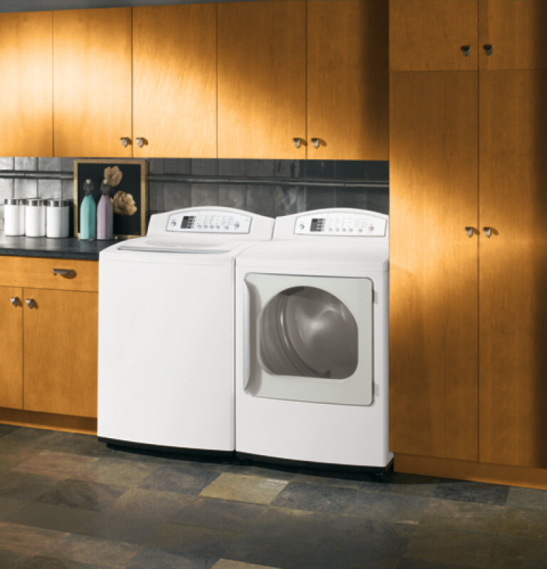 7.1 Cu. Ft. King-size Capacity High-Efficiency Electric Dryer DPGT650EHWW