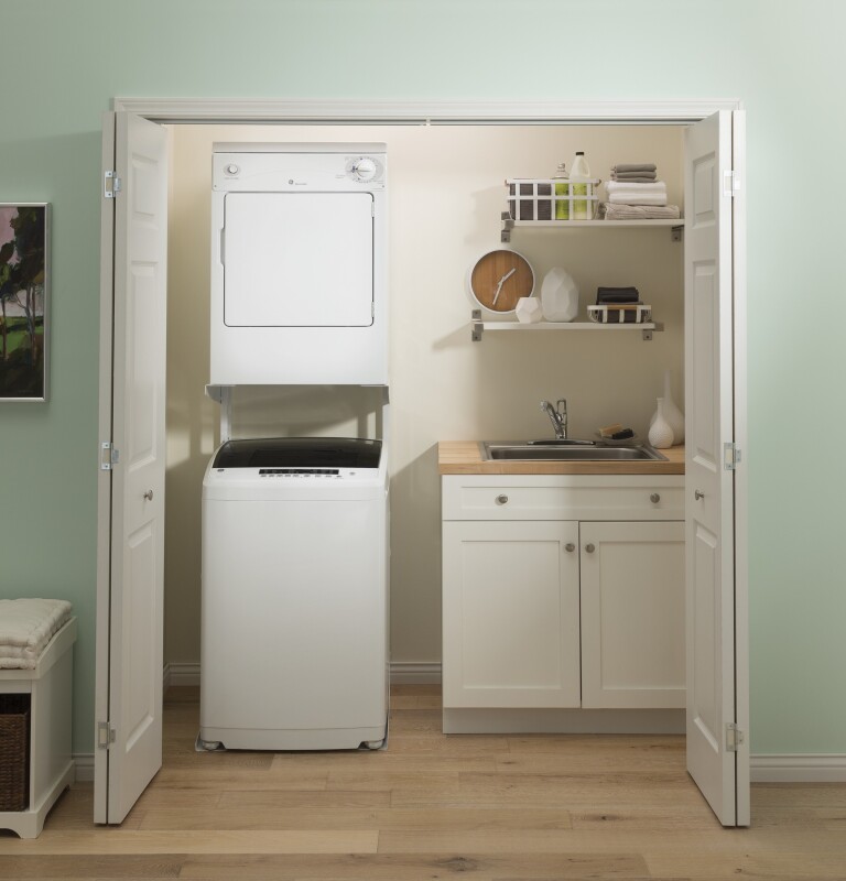 Spacemaker 120V 3.6 cu. ft. Capacity Portable Electric Dryer DSKP333ECWW