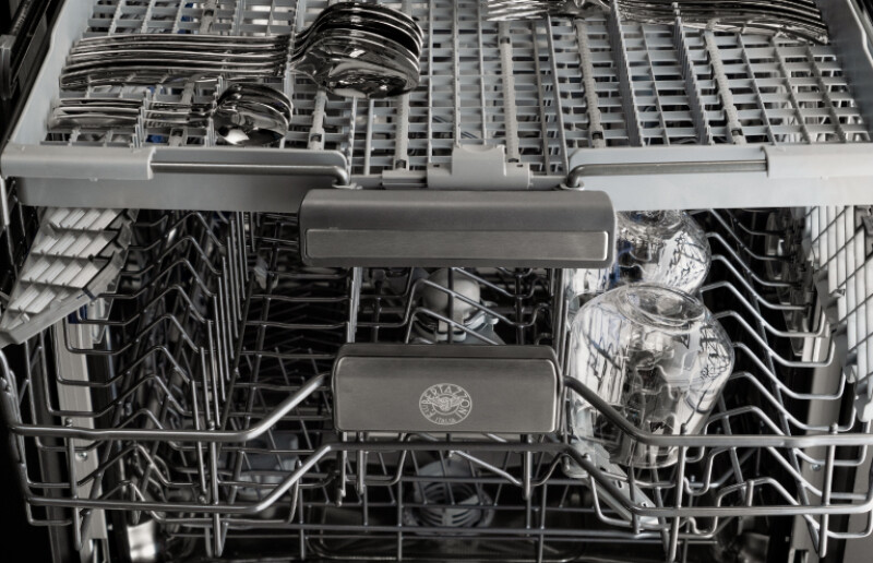 24 inch Dishwasher Tall Tub with Panel and Bar Handle, 16 place settings, 39 dB, 8 wash cycles DW24T3IXT