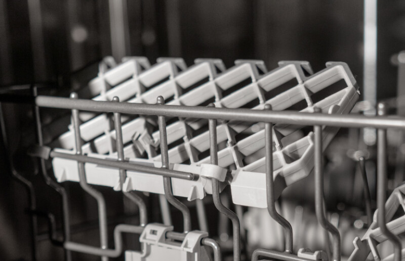 24 inch Dishwasher Tall Tub with Panel and Bar Handle, 16 place settings, 39 dB, 8 wash cycles DW24T3IXT