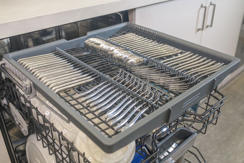 Emerald® Dishwasher 24'' Masterpiece®, DWHD640EFM