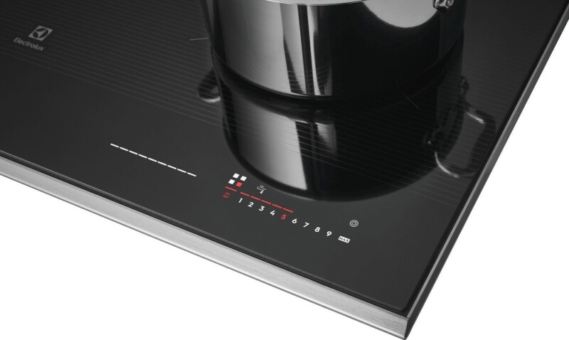 30" Induction Cooktop ECCI3068AS