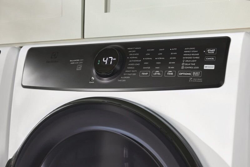 700 Series Electric Dryer - 8.0 Cu. Ft. ELFE7738MW