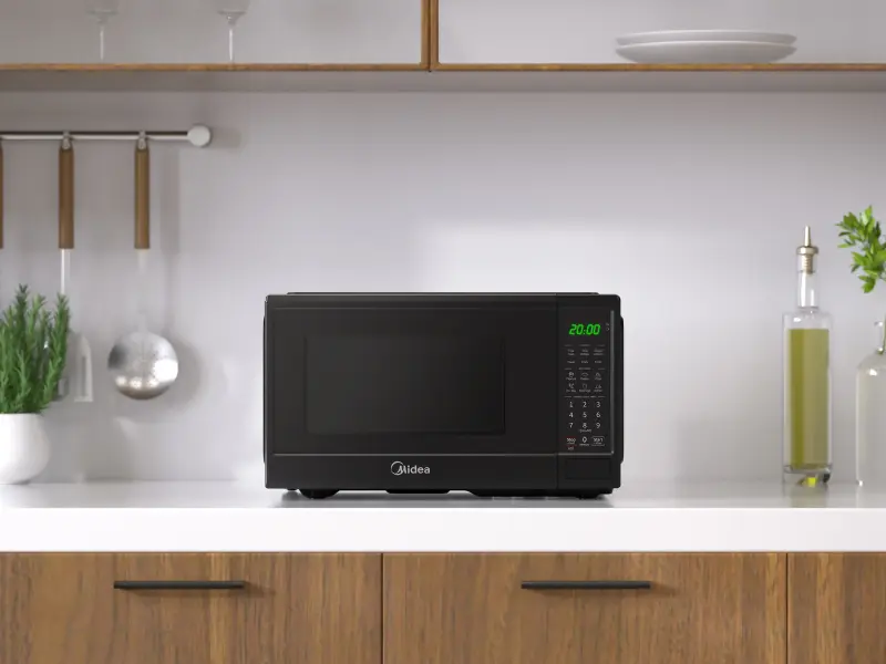 0.9 cu. ft. Countertop Microwave with 6 Preset Cooking Options EM9P022CVPMB