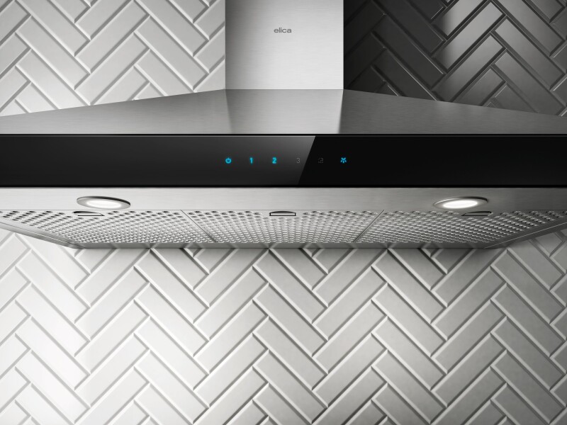 Varna 30" Wall-mount Range Hood EVR630S2