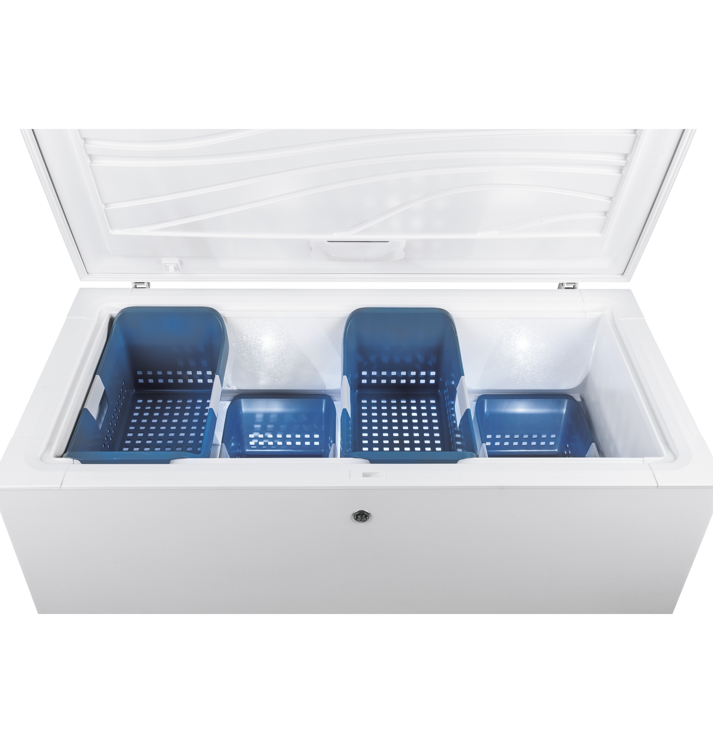 15.6 Cu. Ft. Manual Defrost Chest Freezer FCM16DJWW