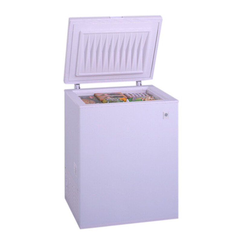 Manual Defrost 5.0 Cu.Ft. Chest Freezer FCM5SAWH