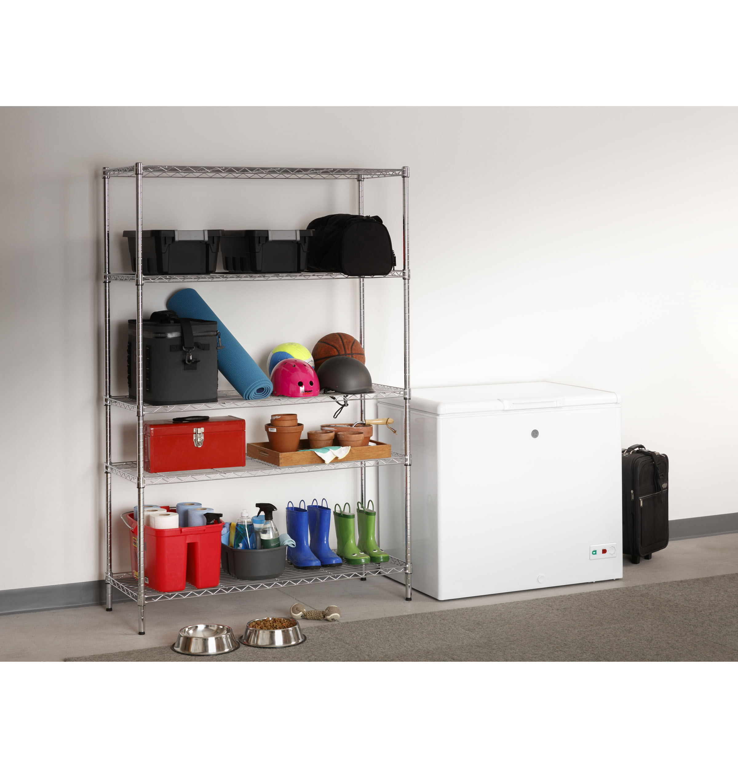 8.8 Cu. Ft. Manual Defrost Chest Freezer FCM9SRWW