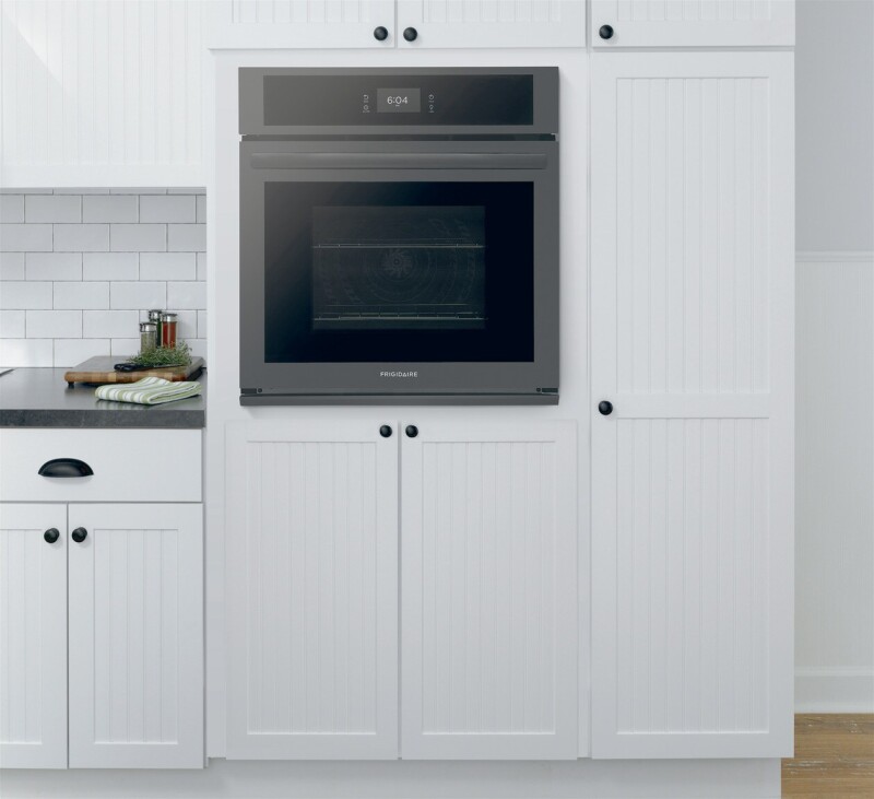 27" Single Electric Wall Oven with Fan Convection FCWS2727AB