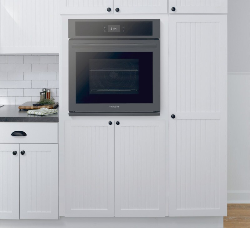 27" Single Electric Wall Oven with Fan Convection FCWS2727AS