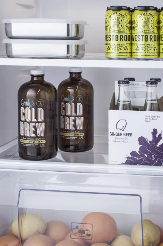 26" Wide Top Mount Refrigerator-Freezer FF1427BK