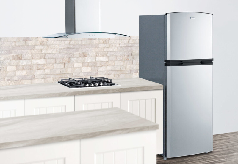 26" Wide Top Mount Refrigerator-Freezer With Icemaker FF1427SSIM