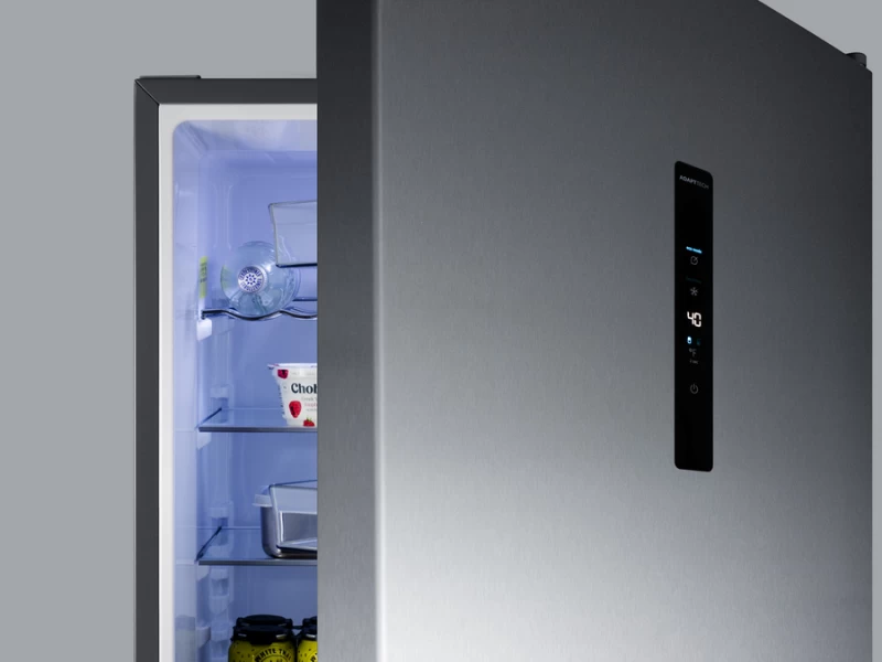 24" Wide Bottom Freezer Refrigerator FFBF181ES2