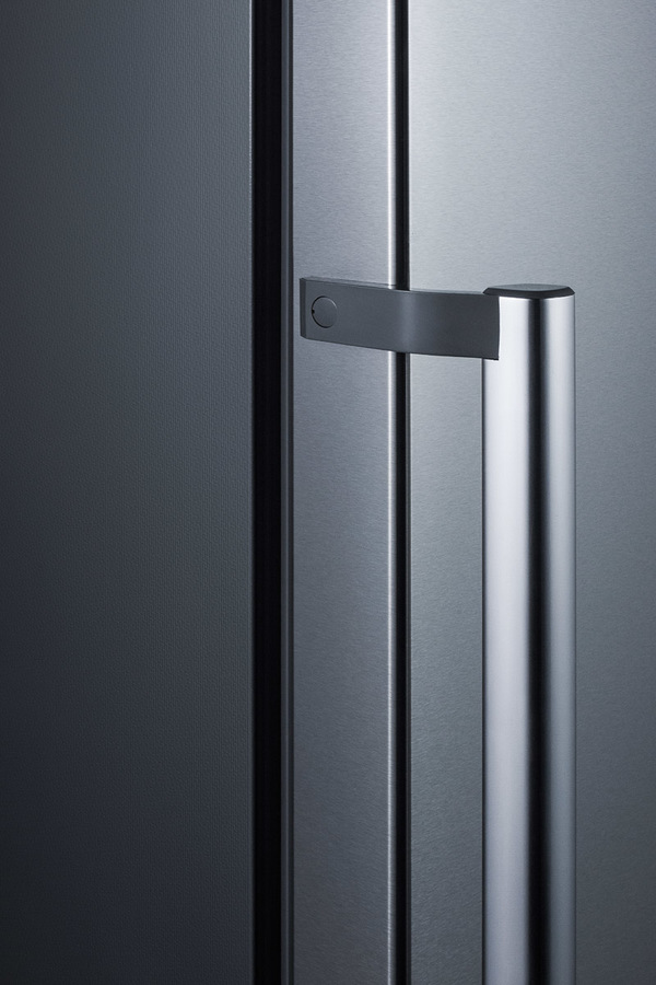 24" Wide Bottom Freezer Refrigerator FFBF192SS