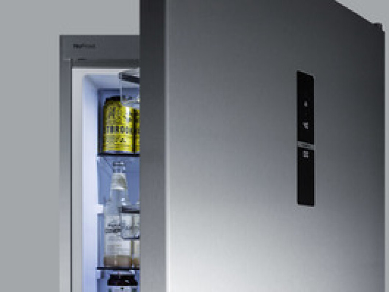 24" Wide Bottom Freezer Refrigerator FFBF249SS